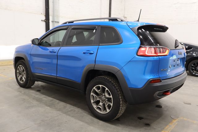 2020 Jeep Cherokee Trailhawk photo 3