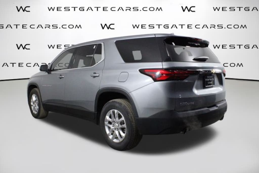 Used 2023 Chevrolet Traverse LS w/1LS SUV