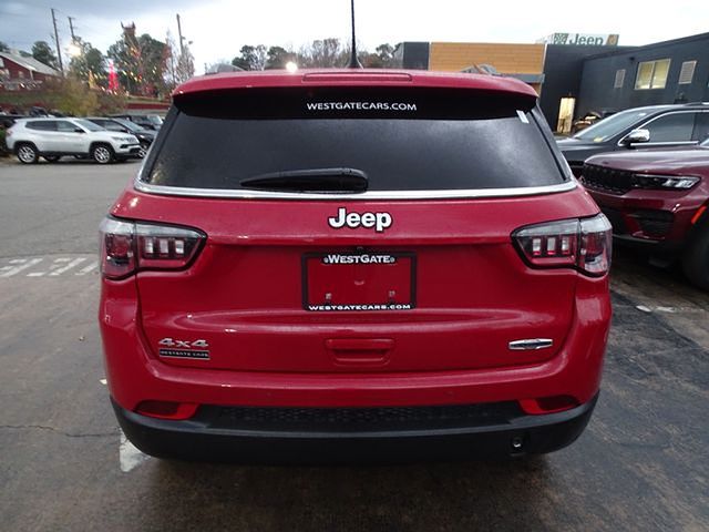 2019 Jeep Compass Latitude photo 4