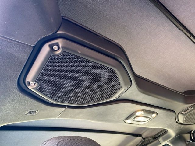 2021 Jeep Gladiator Sport - Photo 23