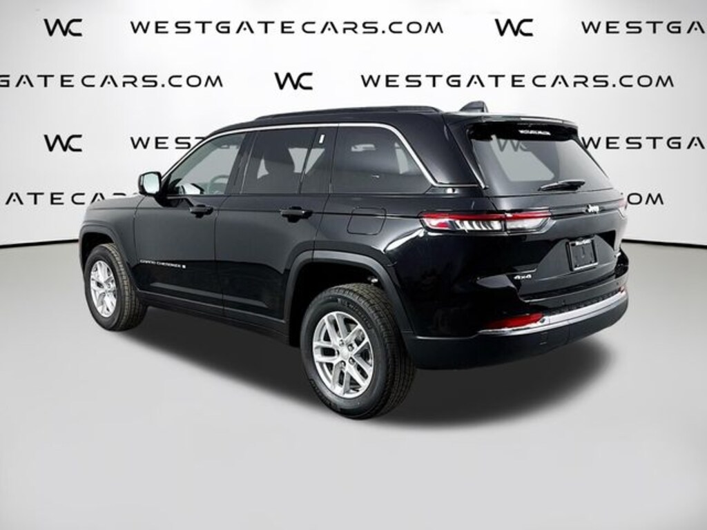 New 2025 Jeep Grand Cherokee LAREDO X 4X4 Sport Utility