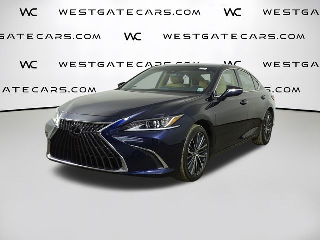 2022 Lexus ES 350's photo
