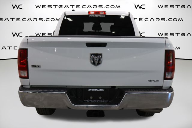 2023 Ram 1500 Classic SLT photo 4