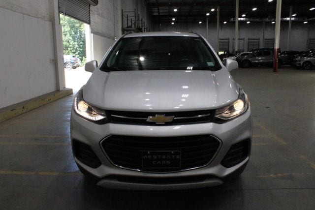 Used 2019 Chevrolet Trax LT with VIN 3GNCJPSBXKL225993 for sale in Hartsville, SC