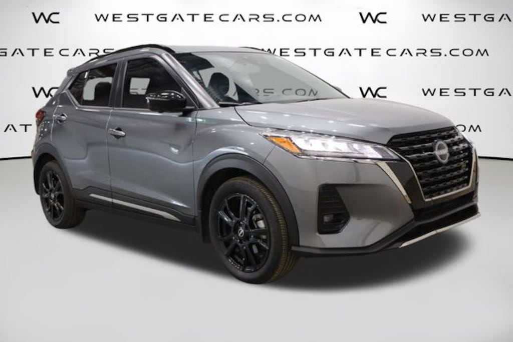 Used 2022 Nissan Kicks SR SUV