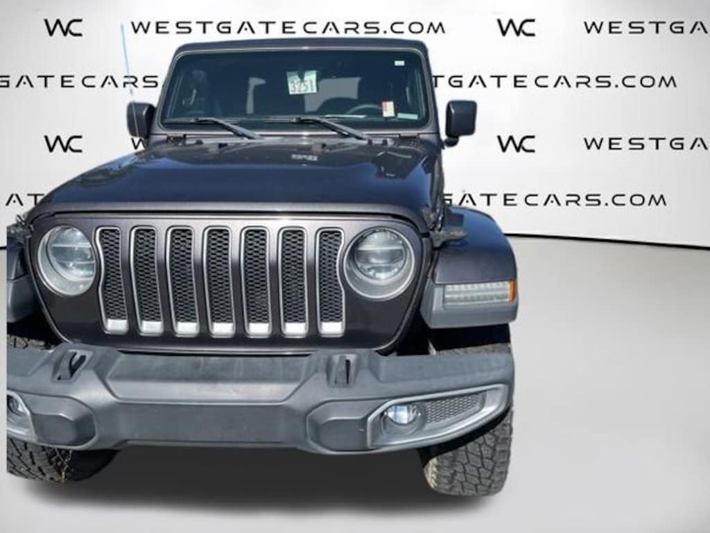 Used 2018 Jeep Wrangler Unlimited Sahara 4x4 SUV