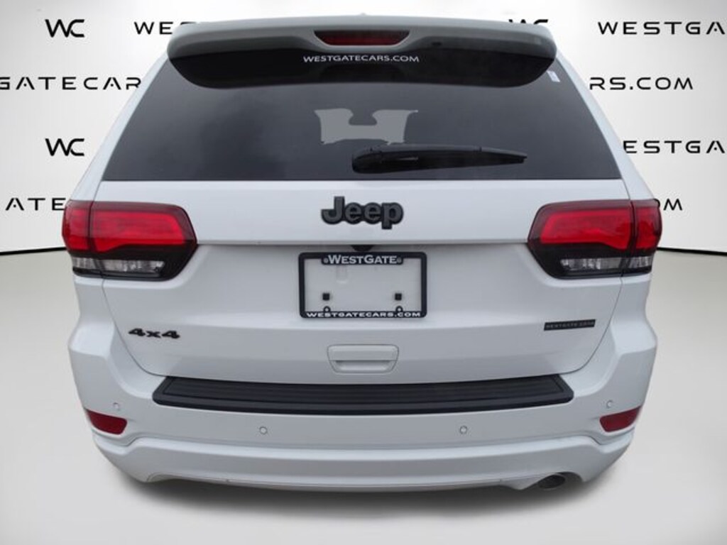 Used 2021 Jeep Grand Cherokee Laredo SUV