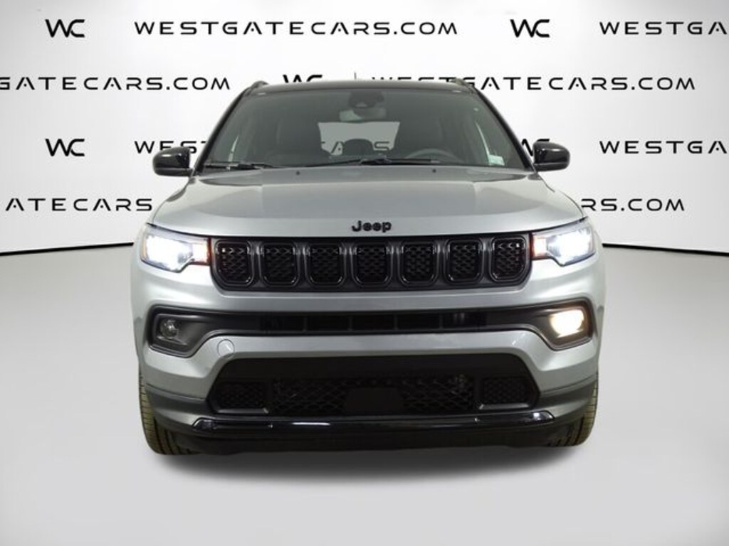 Used 2023 Jeep Compass Latitude SUV