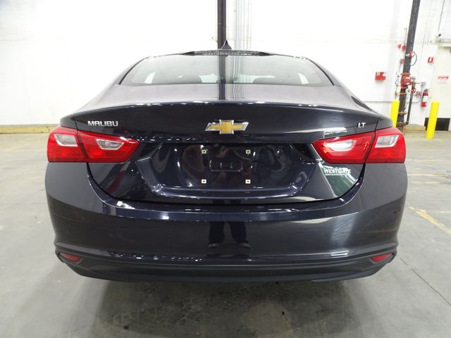 2023 Chevrolet Malibu 1LT photo 4