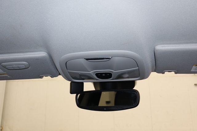 2021 Jeep Cherokee Latitude Lux - Photo 28