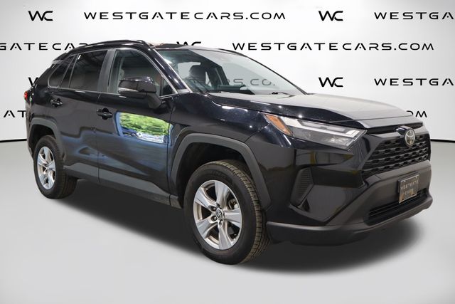 2023 Toyota RAV4 XLE - Photo 43