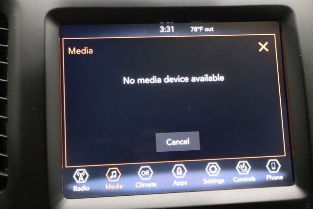 2021 Jeep Cherokee Latitude Lux - Photo 32