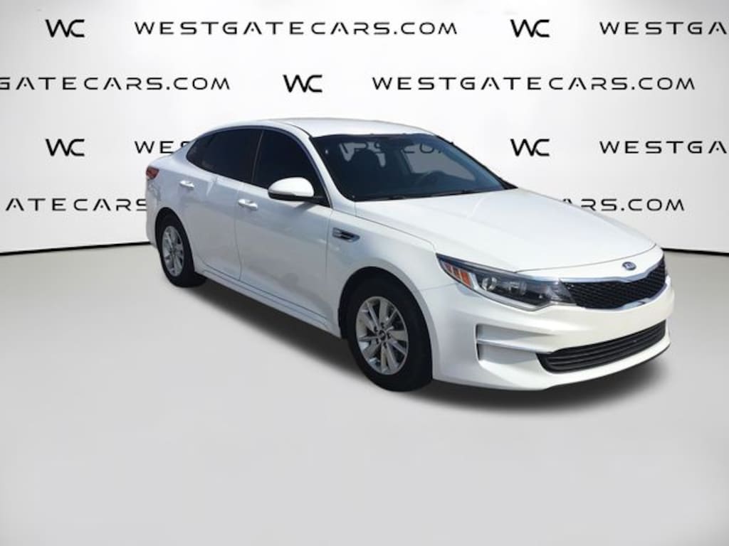 Used 2018 Kia Optima LX Sedan