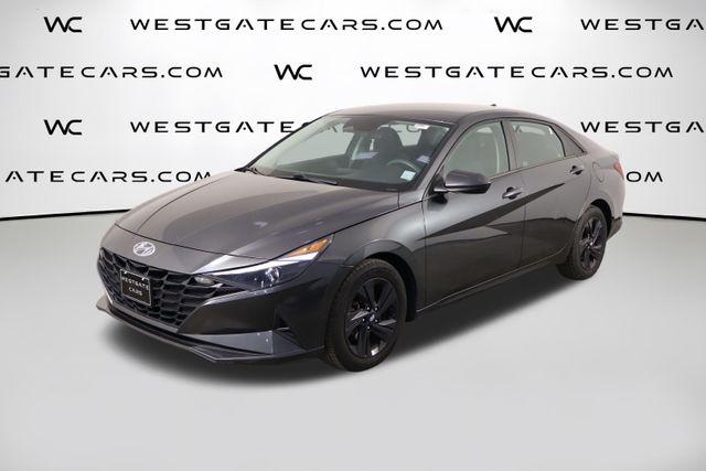 2022 Hyundai Elantra SEL Sedan