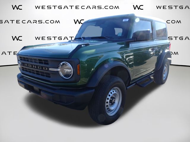 2023 Ford Bronco 2-Door Base's photo