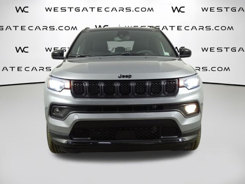 Used 2023 Jeep Compass Latitude SUV