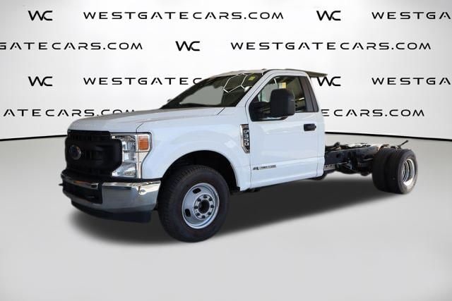 2021 Ford F-350 Super Duty Chassis Cab XL's photo