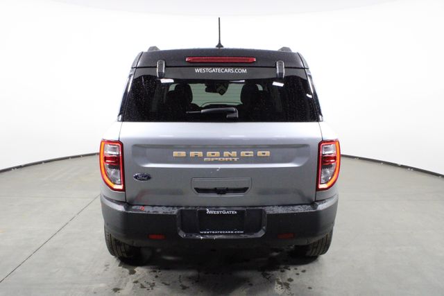 2021 Ford Bronco Sport Outer Banks photo 3