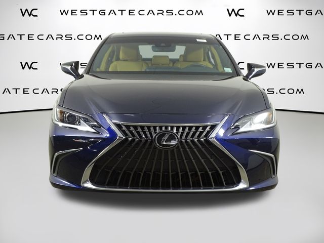 2022 Lexus ES 350 photo 2