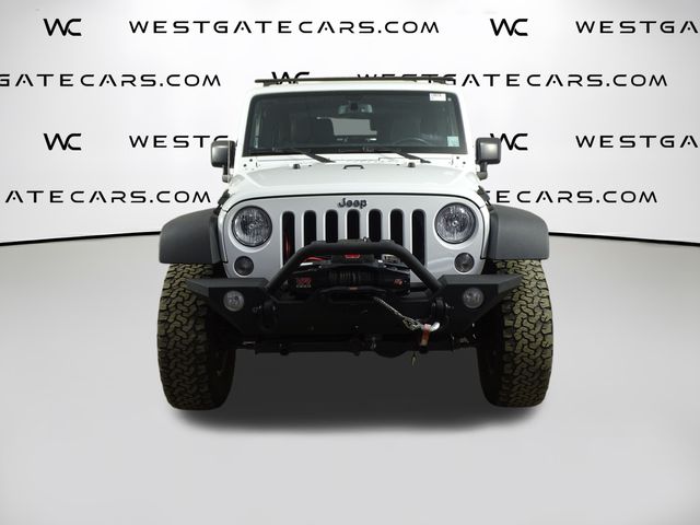 2016 Jeep Wrangler Rubicon photo 2