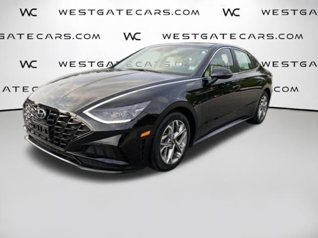 Used 2023 Hyundai Sonata SEL Sedan