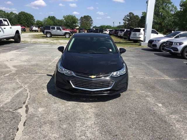 Used 2018 Chevrolet Cruze LS with VIN 1G1BC5SM8J7229217 for sale in Hartsville, SC