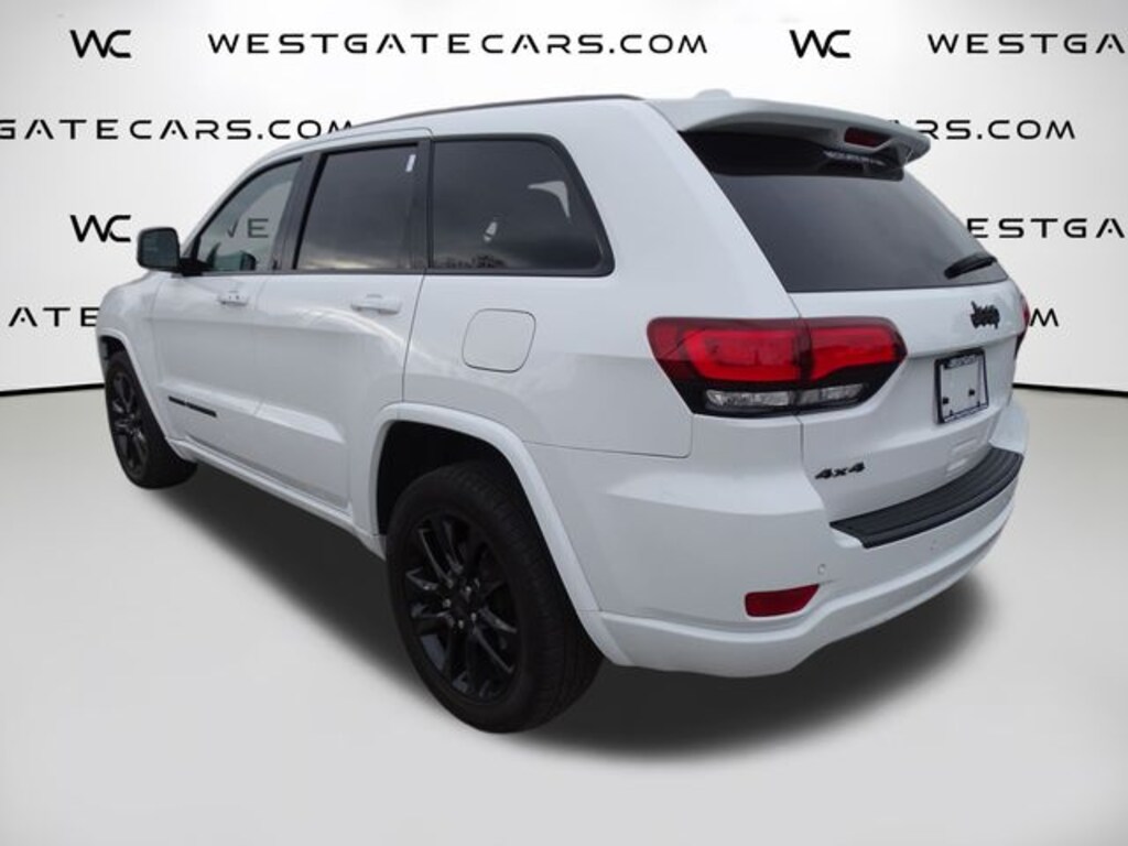 Used 2021 Jeep Grand Cherokee Laredo SUV