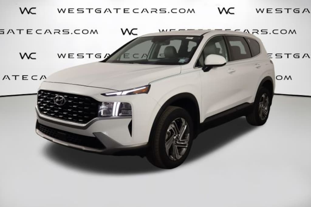 Used 2023 Hyundai Santa Fe SE SUV