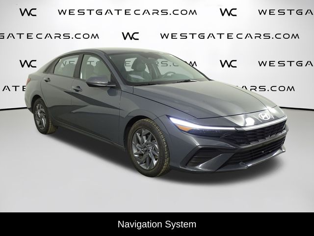 Used 2024 Hyundai Elantra SEL with VIN KMHLM4DG3RU768864 for sale in Hartsville, SC