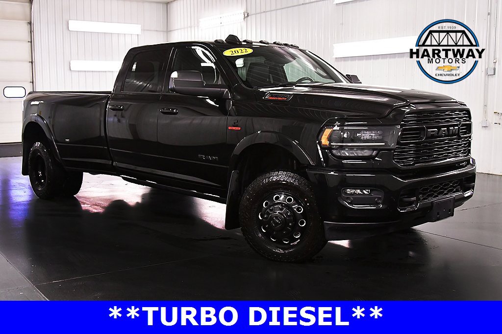 2022 RAM Ram 3500 Limited's photo