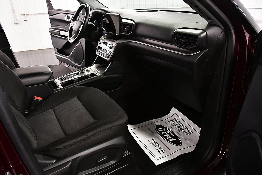 2022 Ford Explorer XLT - Photo 29