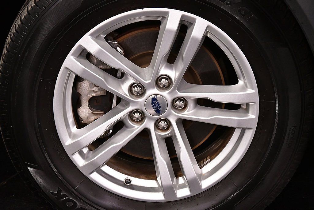 2022 Ford Explorer XLT - Photo 9