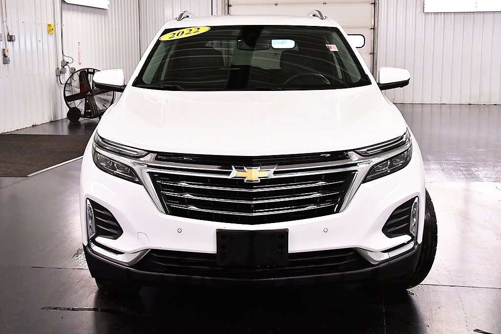 2022 Chevrolet Equinox Premier photo 2