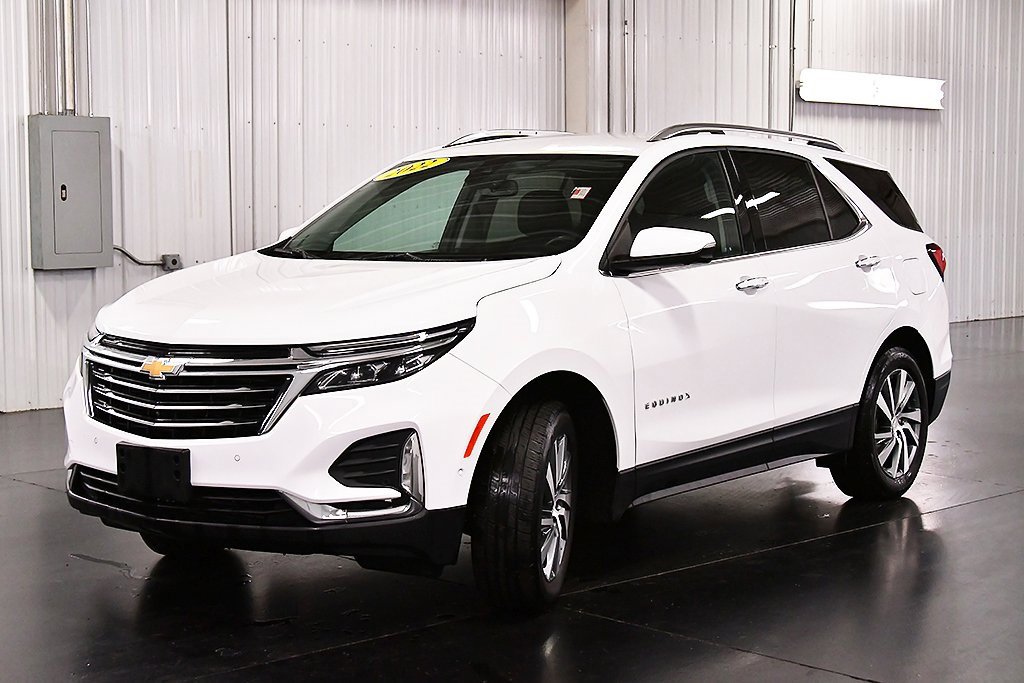 2022 Chevrolet Equinox Premier photo 3