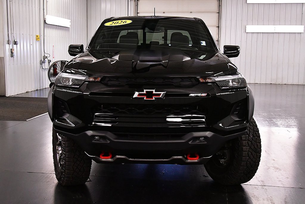 2026 Chevrolet Colorado ZR2 photo 2