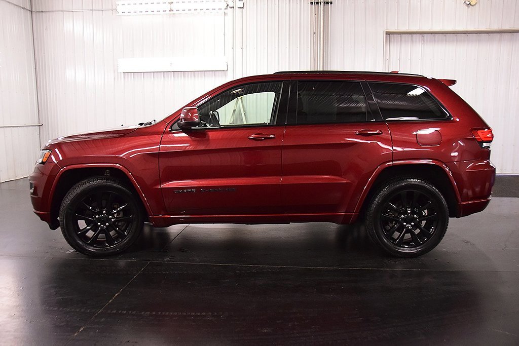 2019 Jeep Grand Cherokee Altitude photo 4