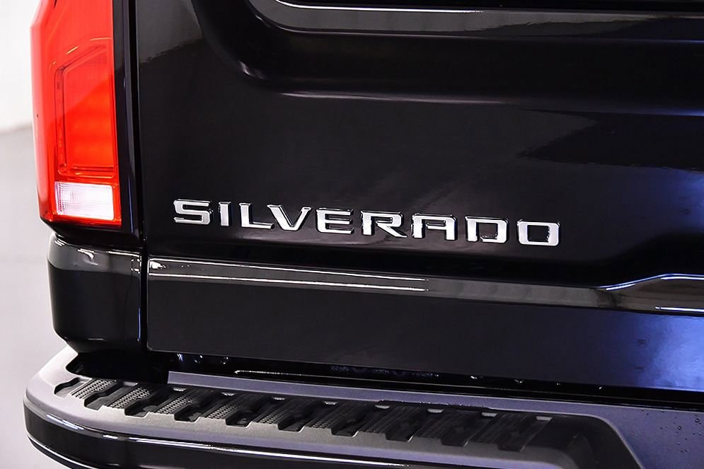 2026 Chevrolet Silverado 2500 HD ZR2 - Photo 13