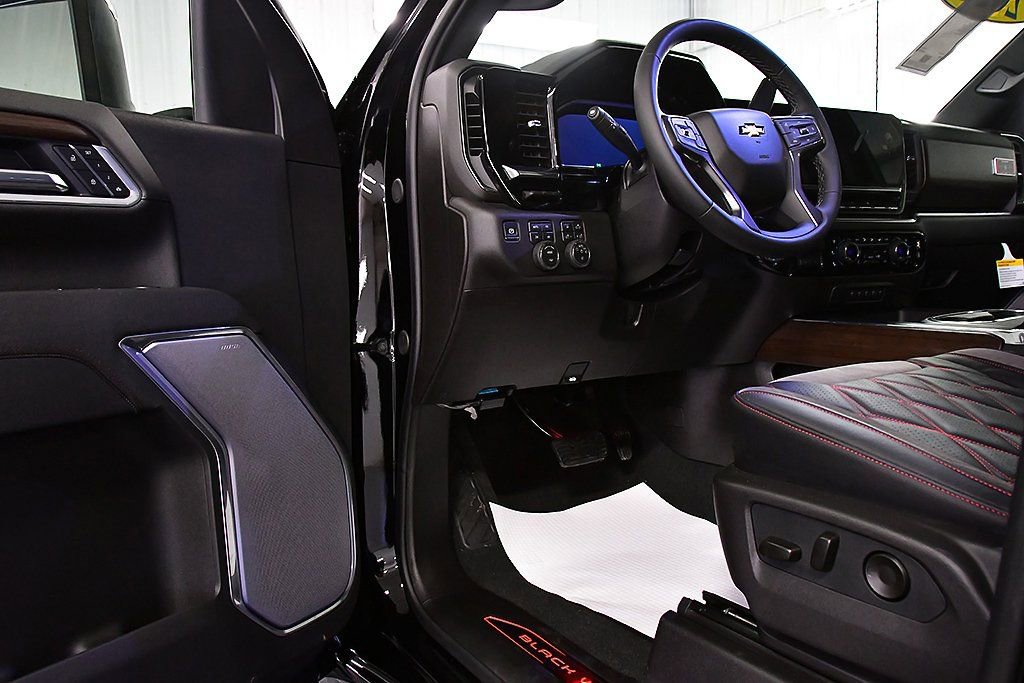 2026 Chevrolet Silverado 3500 HD High Country - Photo 14