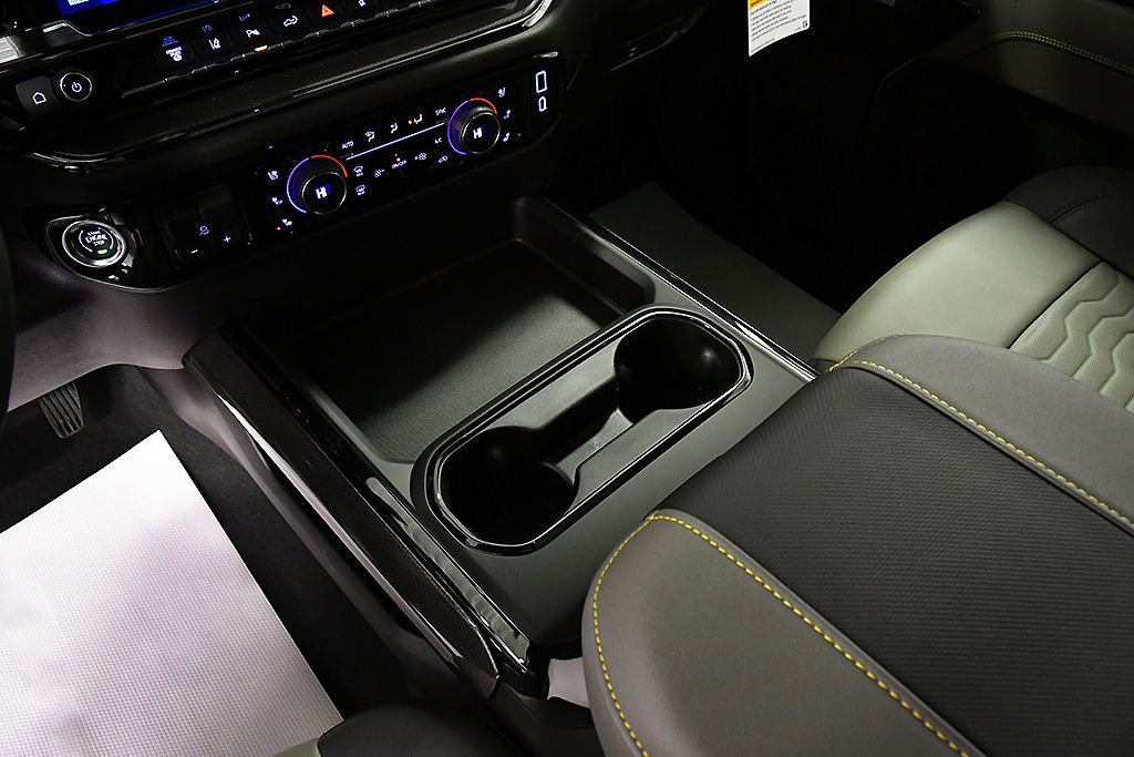 2026 Chevrolet Silverado 2500 HD ZR2 - Photo 26