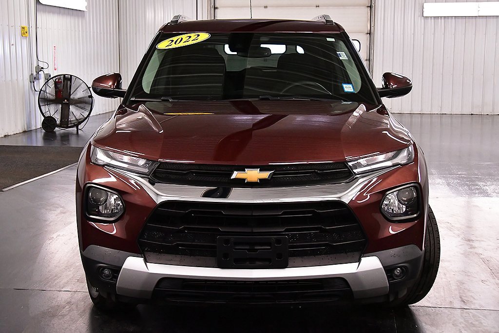 2022 Chevrolet Trailblazer LT photo 2