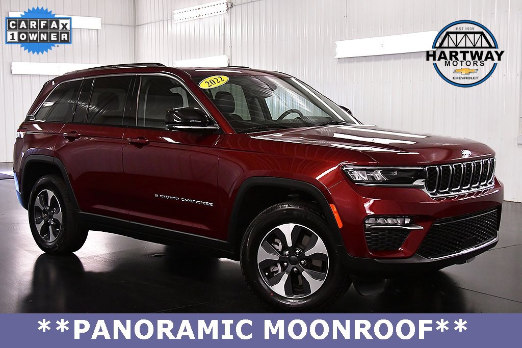 2022 Jeep Grand Cherokee 4xe's photo