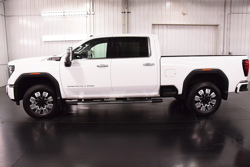 2025 Gmc Sierra 2500 HD Denali photo 4