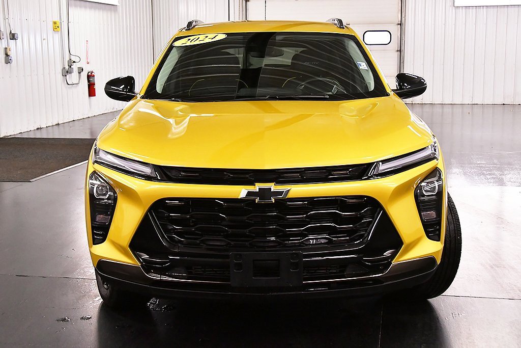 2024 Chevrolet Trax ACTIV photo 2