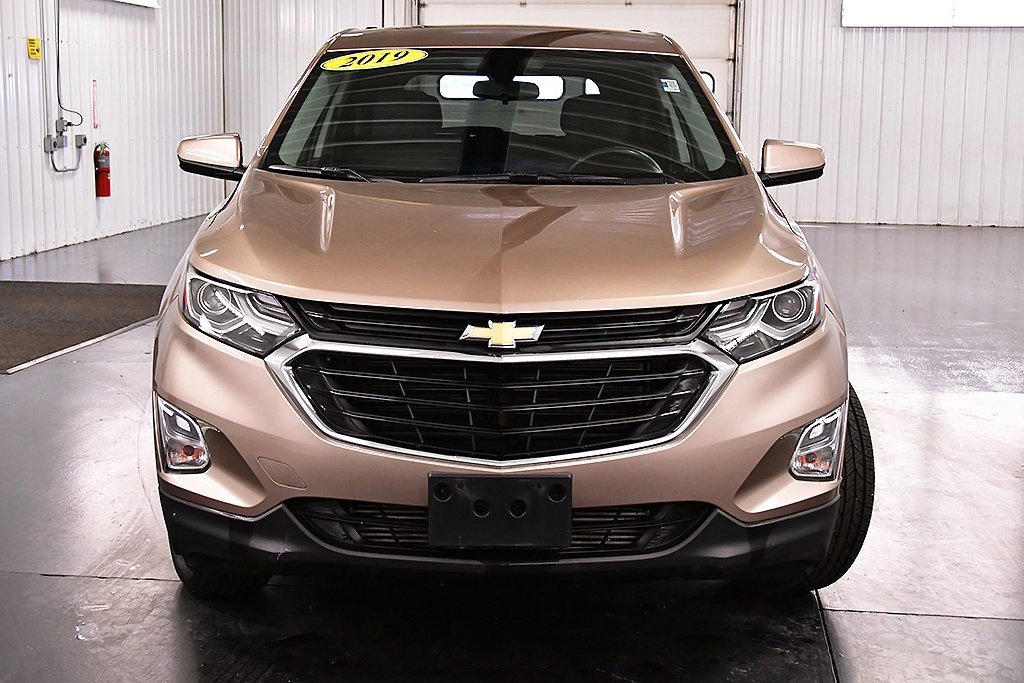 Used 2019 Chevrolet Equinox LT with VIN 2GNAXUEV9K6126256 for sale in Medina, NY
