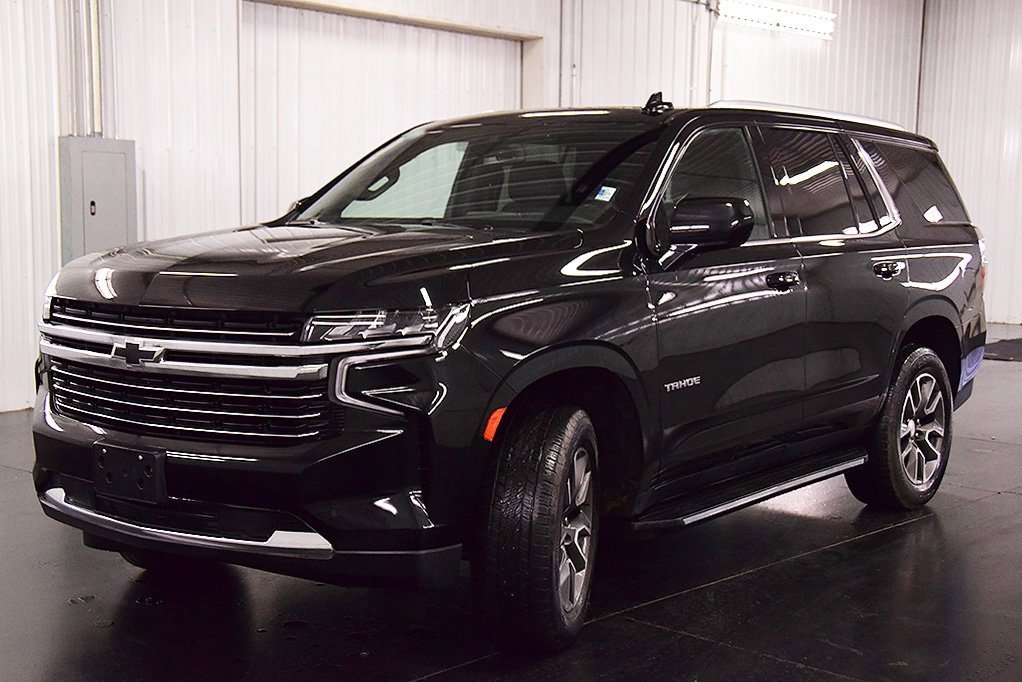2021 Chevrolet Tahoe LT photo 3