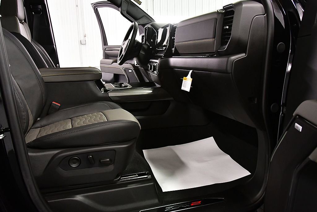 2026 Chevrolet Silverado 2500 HD ZR2 - Photo 32