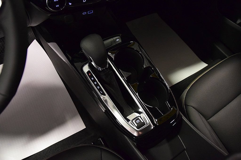 2025 Chevrolet Trax Activ - Photo 21