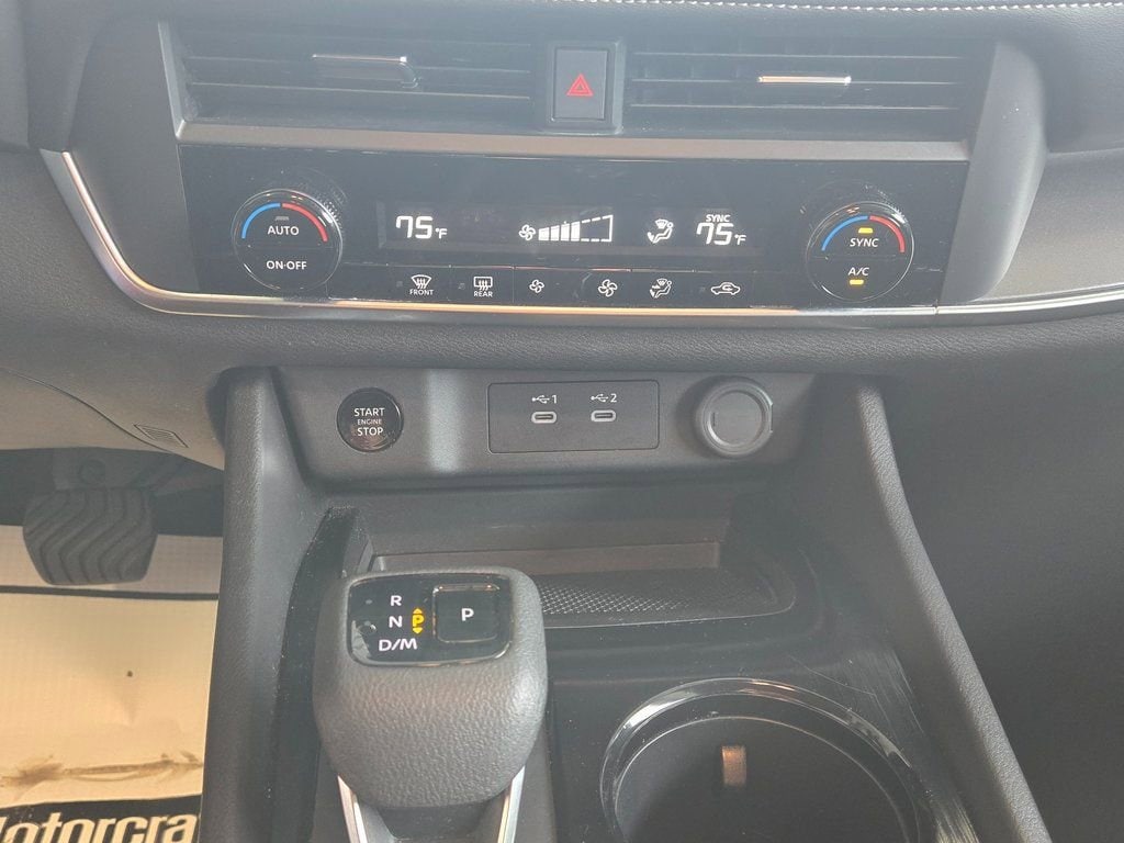 2025 Nissan Rogue SV - Photo 19