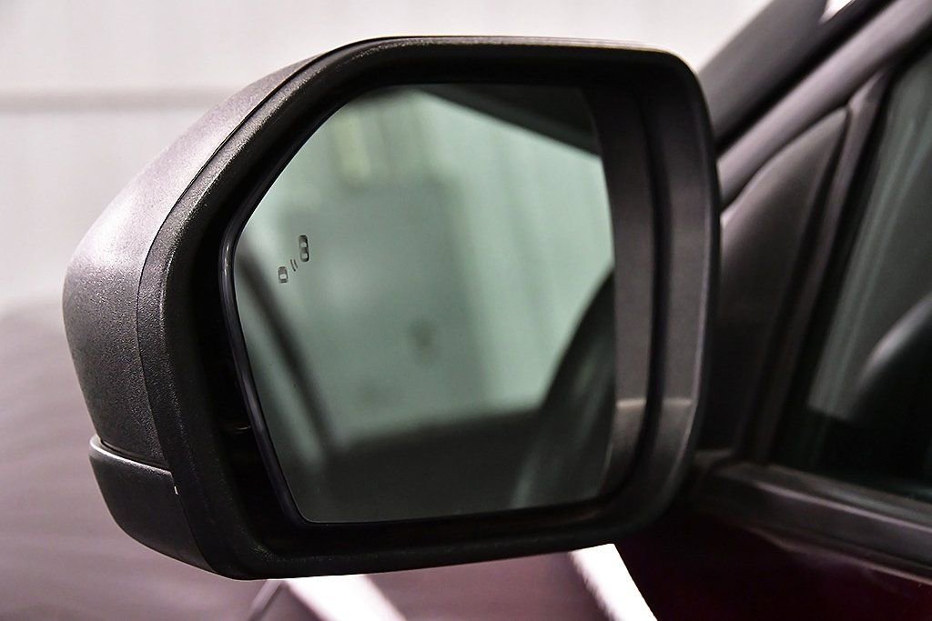 2022 Ford Explorer XLT - Photo 14