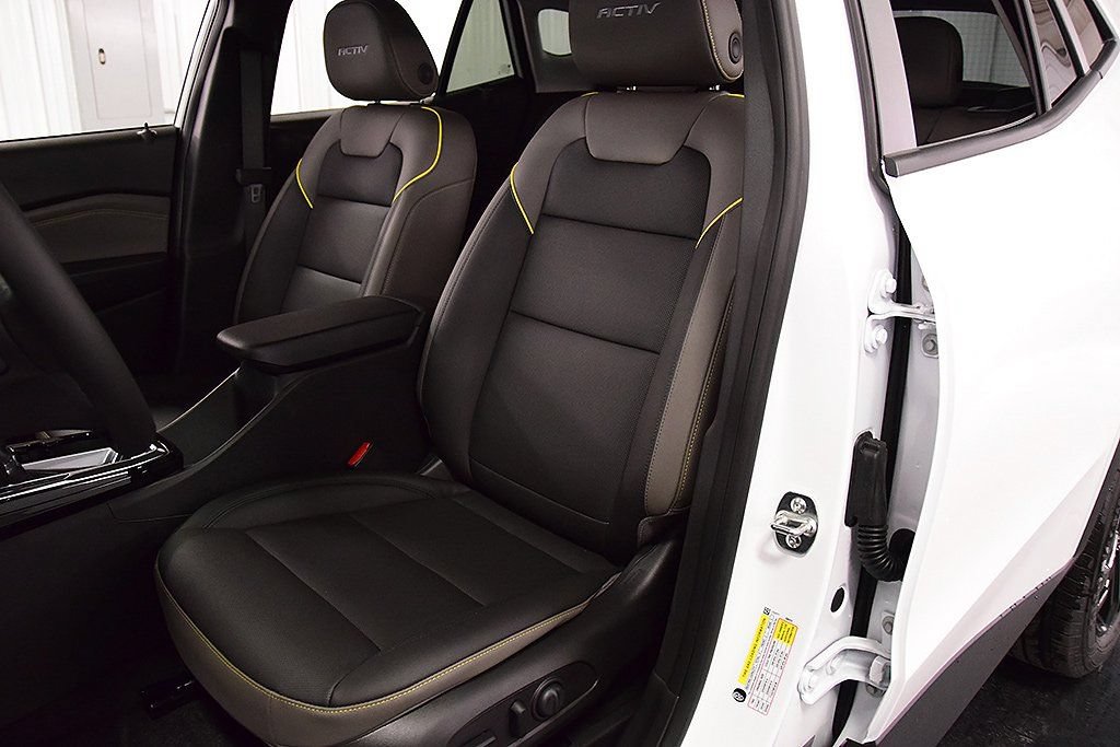 2025 Chevrolet Trax Activ - Photo 26